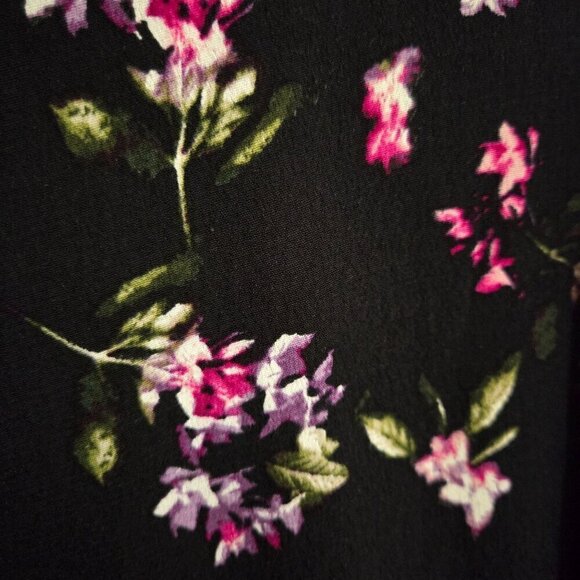 J. Jill Black Pink Floral Assymetric Hem Tunic Blouse Size XL - Picture 3 of 5